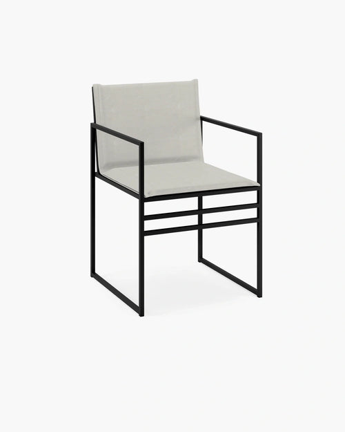 Elsy outdoor chair featuring Scandinavian design, modern structure, and neutral fabric, perfect for garden spaces.