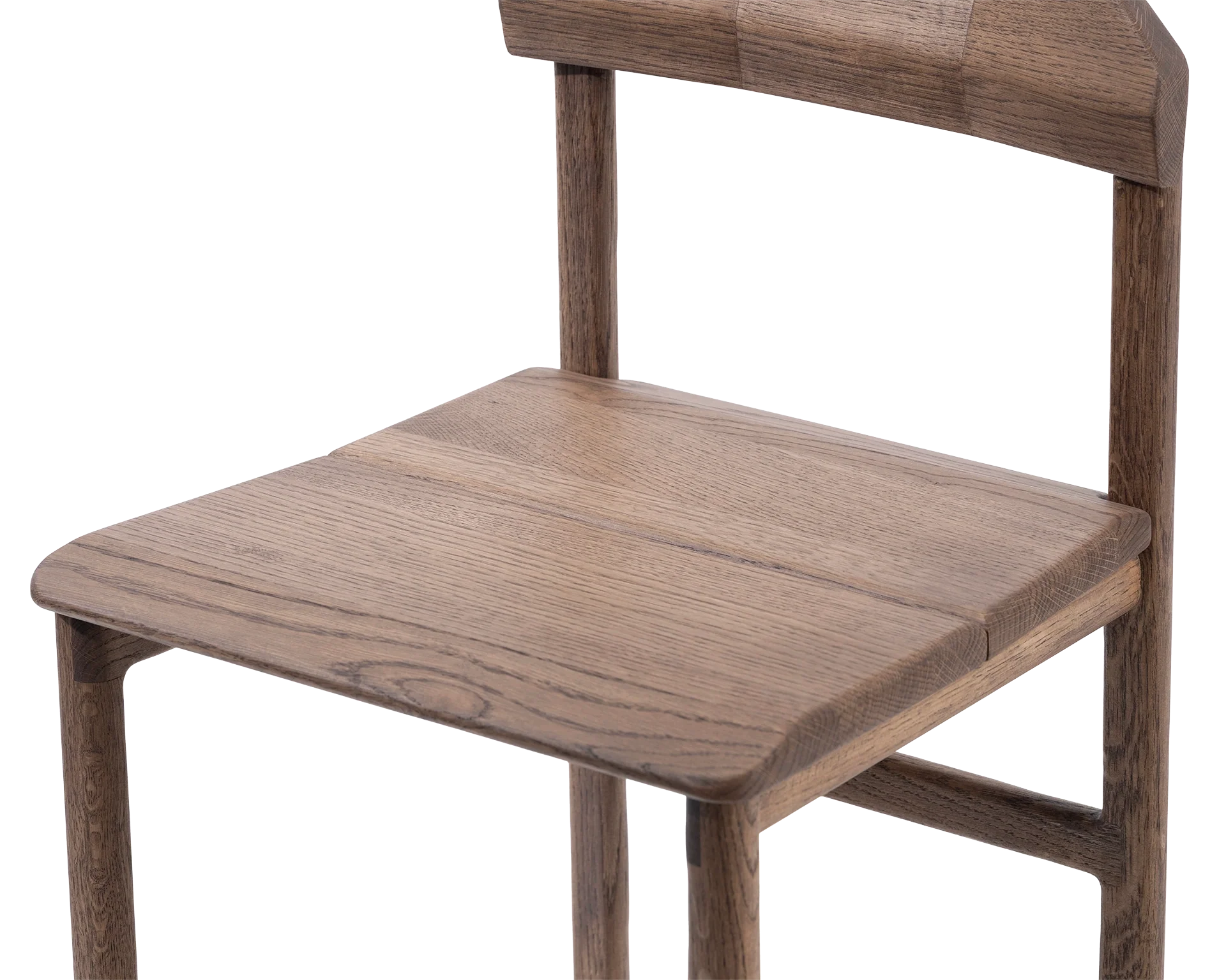 Close-up of the Karin Dining Chair in natural oak – handcrafted solid wood seat with curved edges and visible wood grain detail