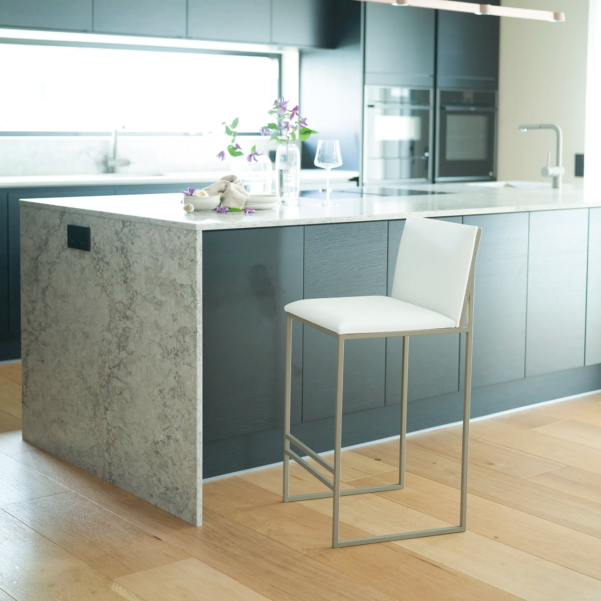 SALE-PHILIP-TU-LEATHER-WHITE