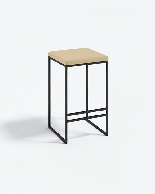 Svea Bar stool - Black - Latte leather